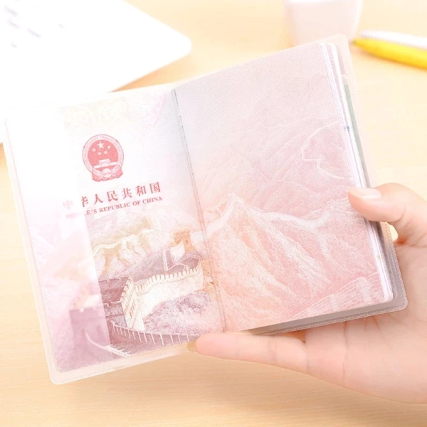 Vỏ bọc PVC cho hộ chiếu trong chuyến du lịch: Những chi tiết nhỏ dễ bị bỏ qua và hậu quả bất ngờ - Ảnh 5