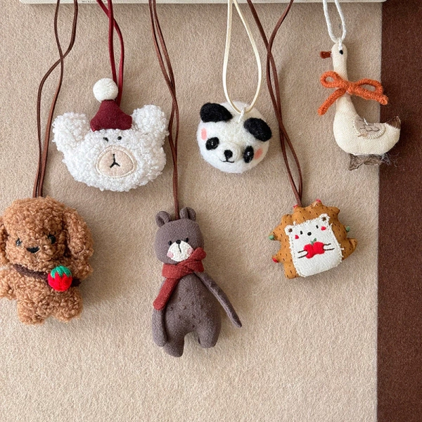 Vòng cổ gấu trúc dễ thương làm áo len dải dây trở nên tinh tế, nhưng cảm giác sang trọng thường mất chỉ sau vài giờ - Ảnh 3 Vòng cổ gấu trúc dễ thương làm áo len dải dây trở nên tinh tế, nhưng cảm giác sang trọng thường mất chỉ sau vài giờ - Ảnh 3