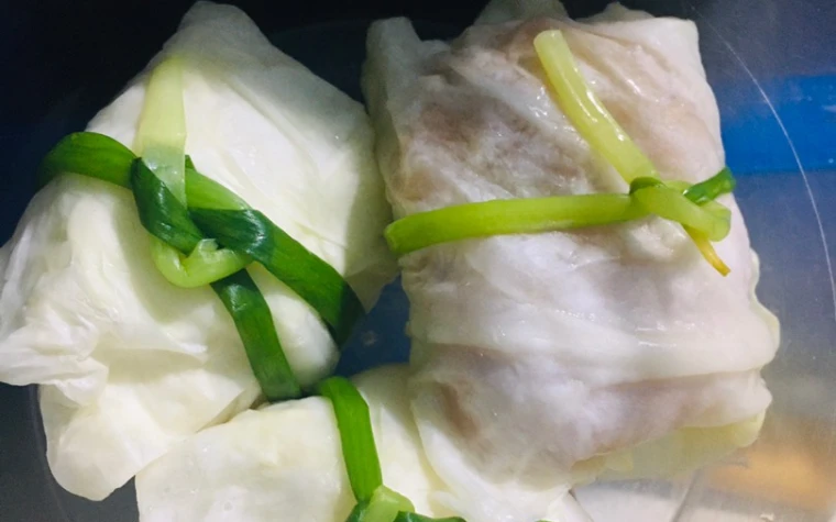 Canh bắp cải ức gà