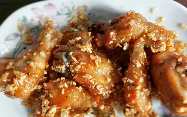 Gà chiên mắm tỏi