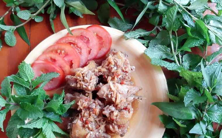 Gà kho gừng