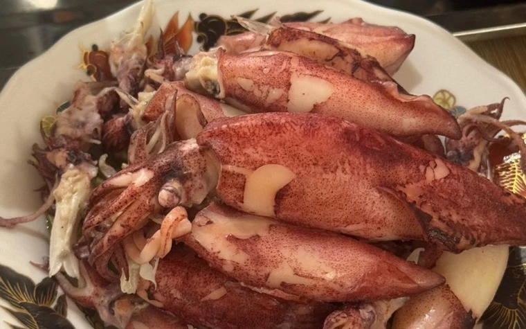 Mực hấp EatWell