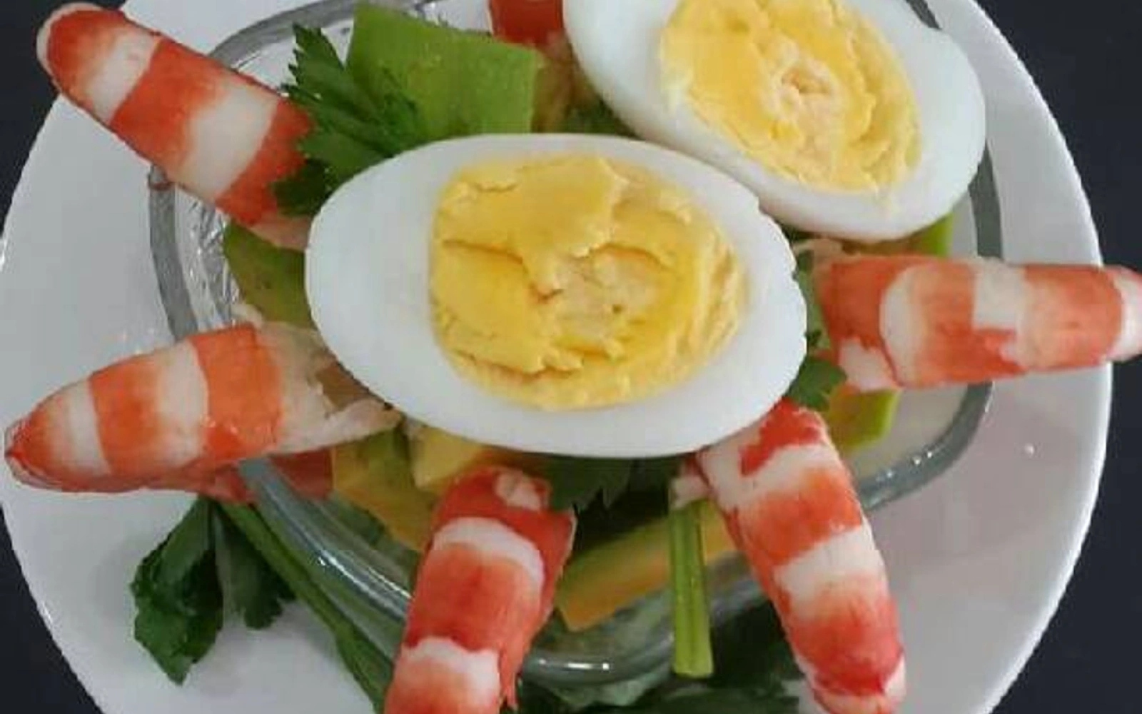 Cách làm Salade bơ tươi mát – Món salad bơ tôm thơm ngon