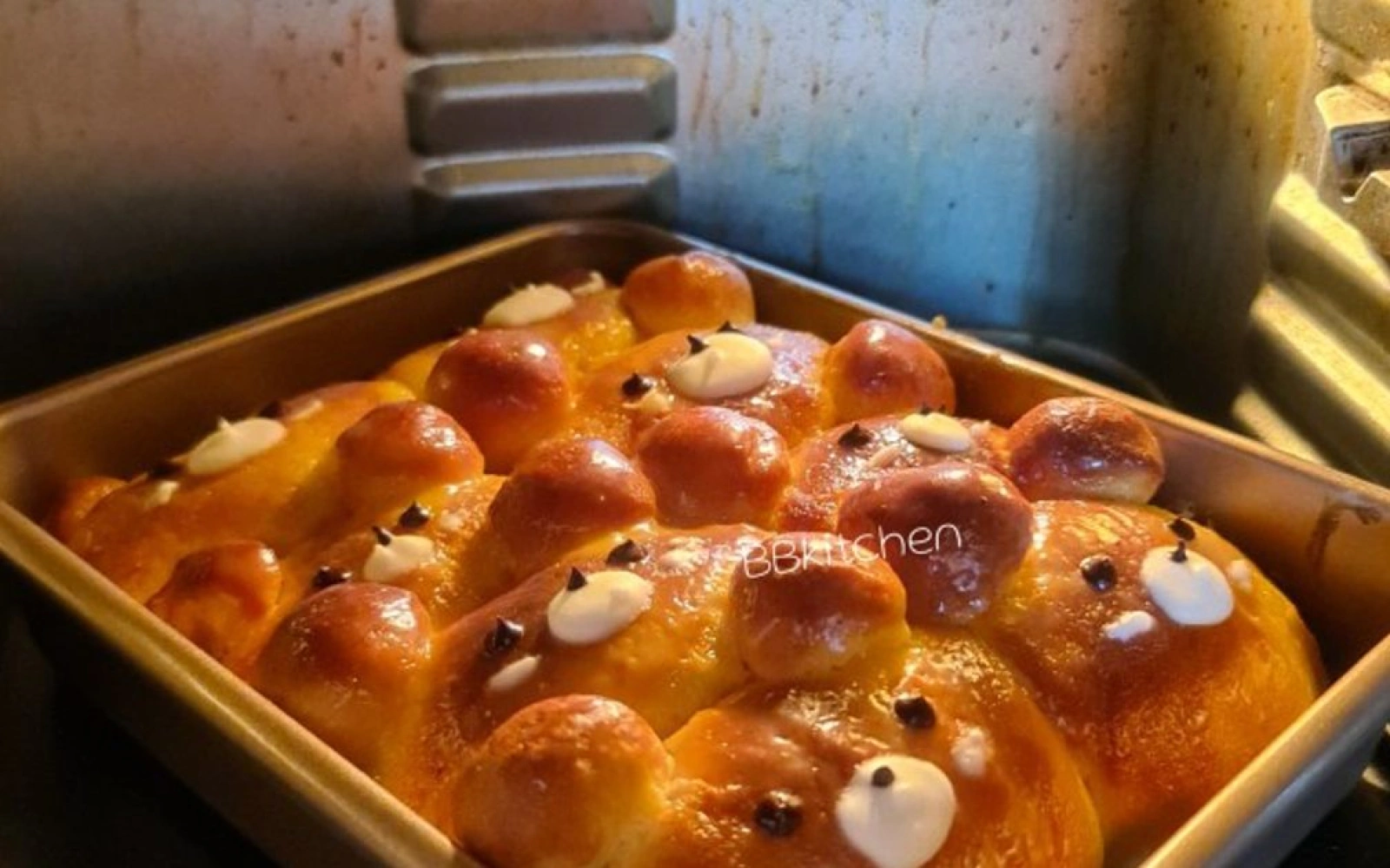 Bánh mì sữa đặc Siêu mềm – Supper Fluffy Condensed Milk Bread