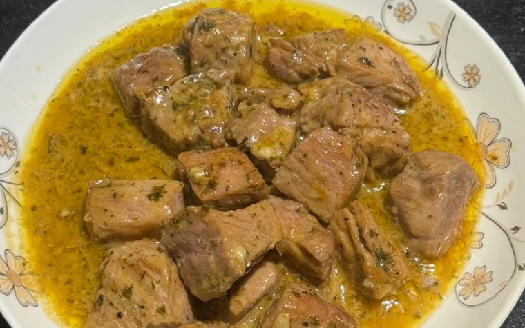 Cách làm Bò Lúc Lắc Eatwell – Bò Xào Bơ Phô Mai Đậm Đà