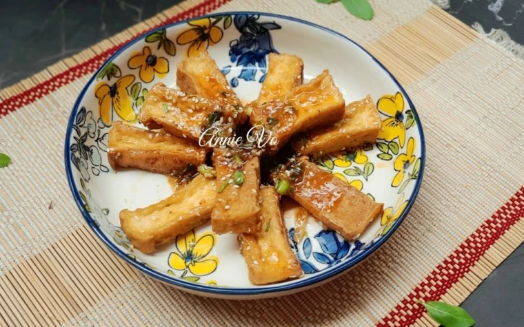 Đậu hũ sốt nước mắm