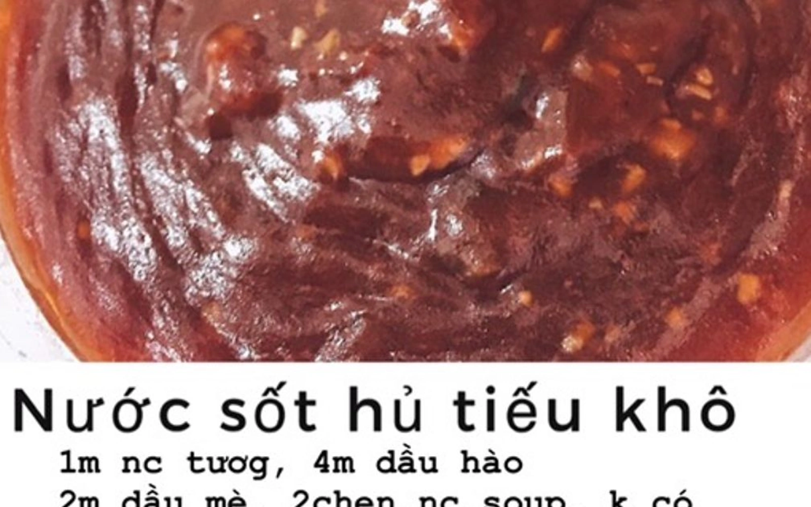 Nước sốt hủ tiếu mì khô / bánh mì