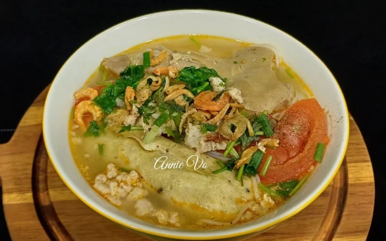 Bún tôm khô