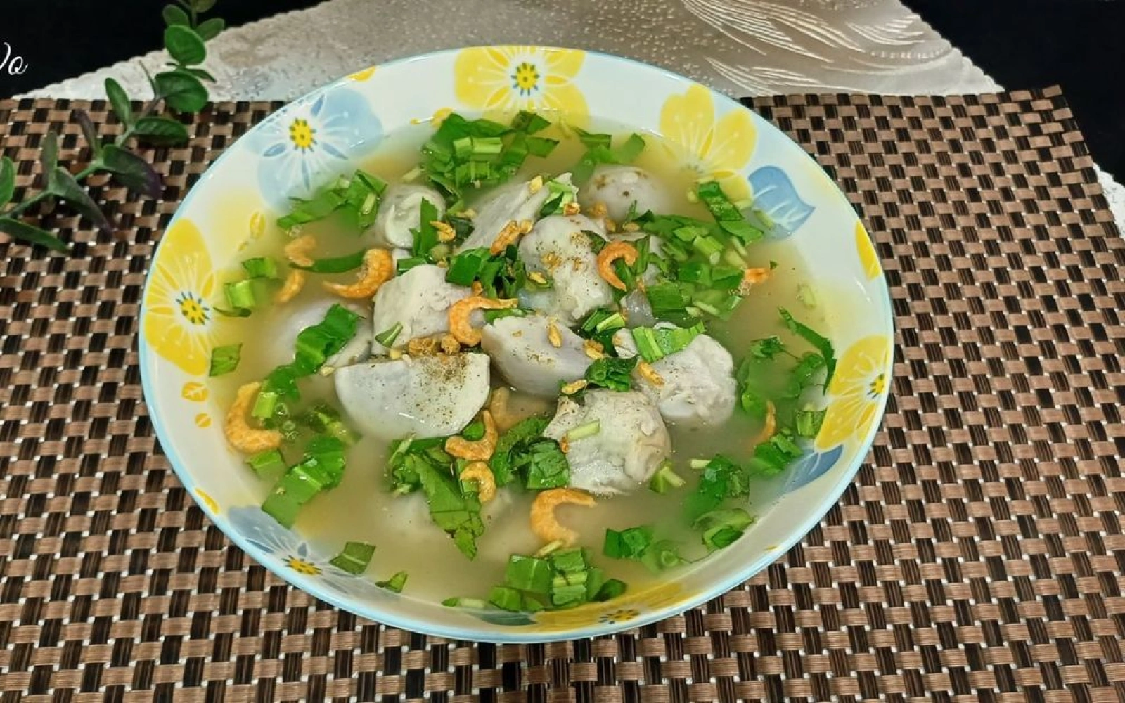 Canh khoai sọ nấu tôm khô