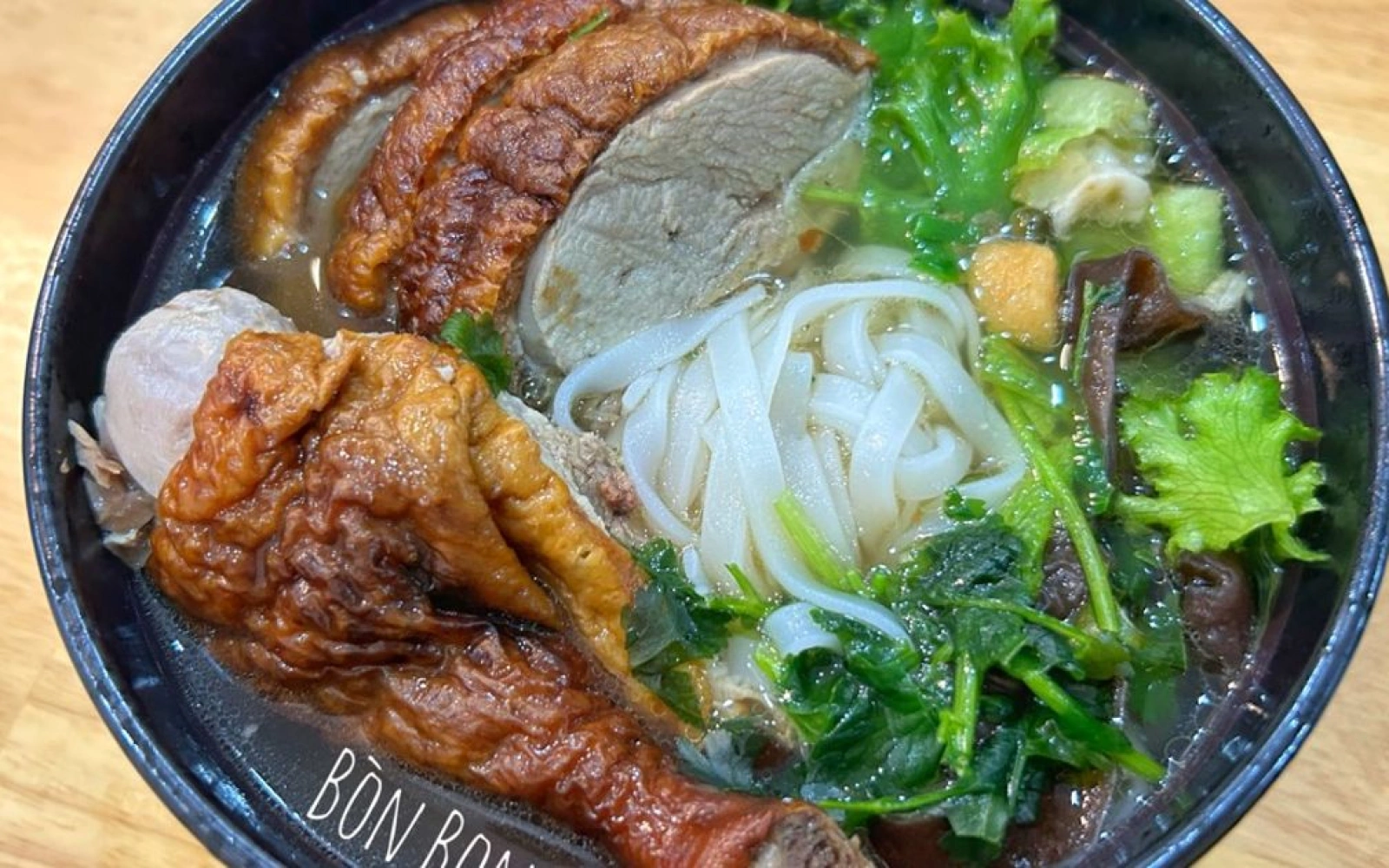 Cách làm Phở Vịt Quay thơm ngon, đậm vị tại nhà