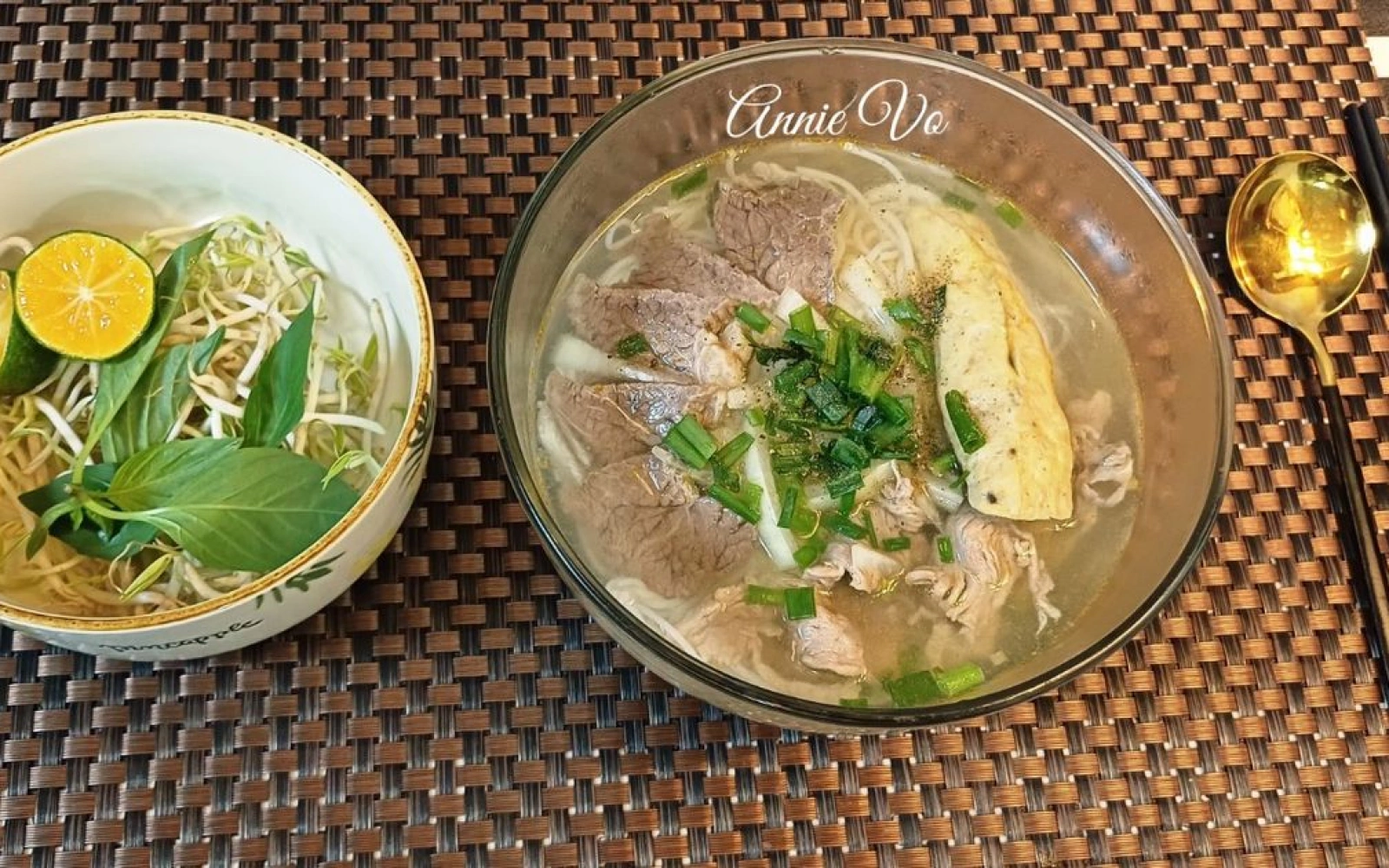 Bún bò nấu nhanh
